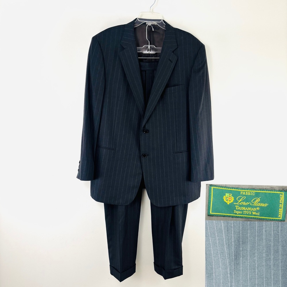 Daniel Cremieux Signature Loro Piana Super 170s Wool Pinstripe Suit Men 46L Grey